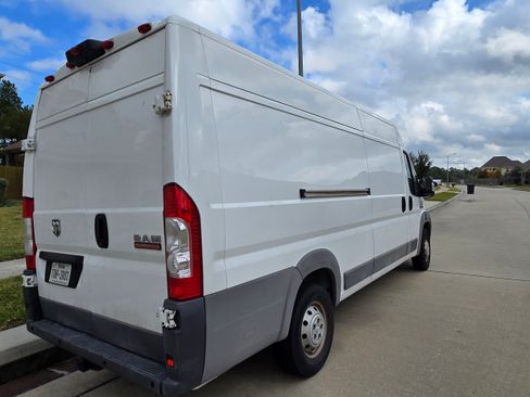 Used 2018 RAM ProMaster 3500 w/ Mopar Trailer Tow Group image 5
