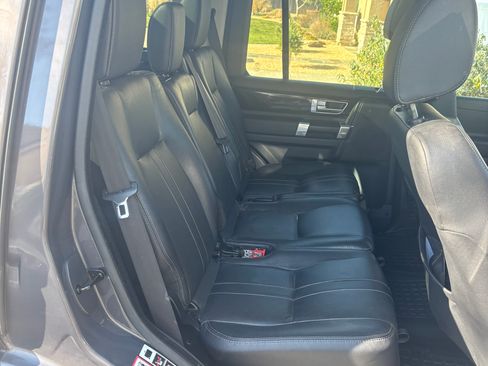 Used 2016 Land Rover LR4 HSE Silver Edition image 15