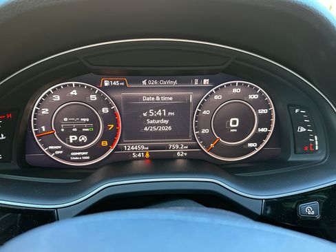 Used 2017 Audi Q7 3.0T Premium Plus AWD/4WD image 17