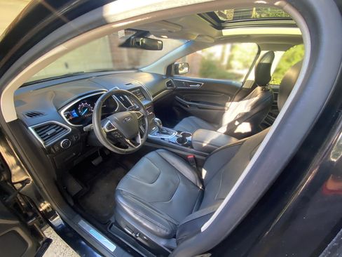 Used 2015 Ford Edge Titanium w/ Equipment Group 302A image 8