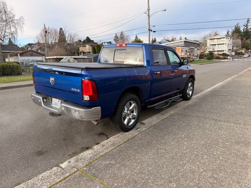 Used 2015 RAM 1500 Big Horn image 10