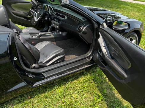 Used 2012 Chevrolet Camaro LT w/ RS Package RWD image 6
