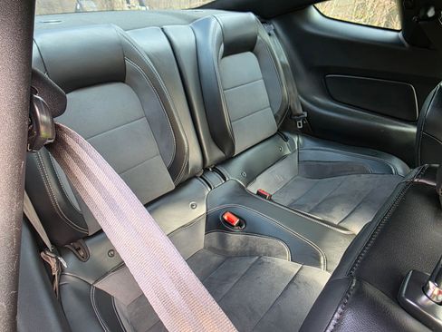 Used 2020 Ford Mustang Shelby GT350 w/ Technology Package image 14