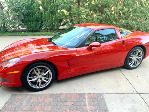 Used 2008 Chevrolet Corvette Coupe RWD image 8