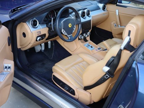 Used 2006 Ferrari 612 Scaglietti RWD image 12