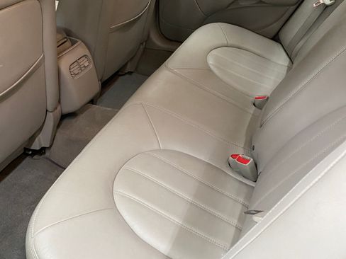 Used 2006 Buick Lucerne CXL w/ Luxury Package image 11