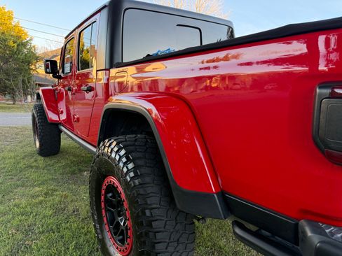 Used 2020 Jeep Gladiator Rubicon image 4
