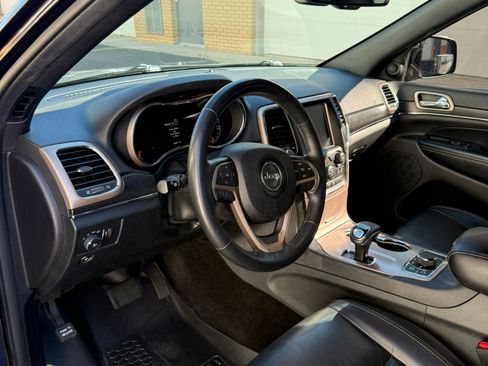 Used 2015 Jeep Grand Cherokee Limited image 6