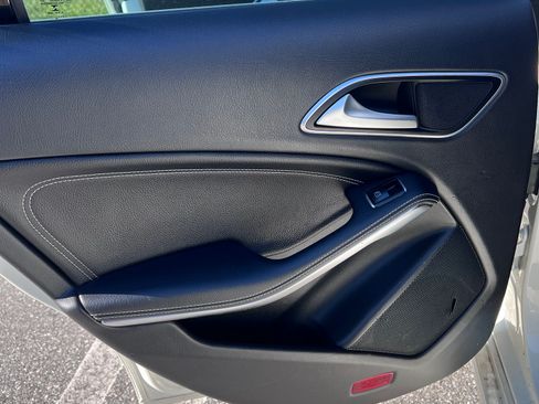 Used 2016 Mercedes-Benz CLA 250 4MATIC image 15