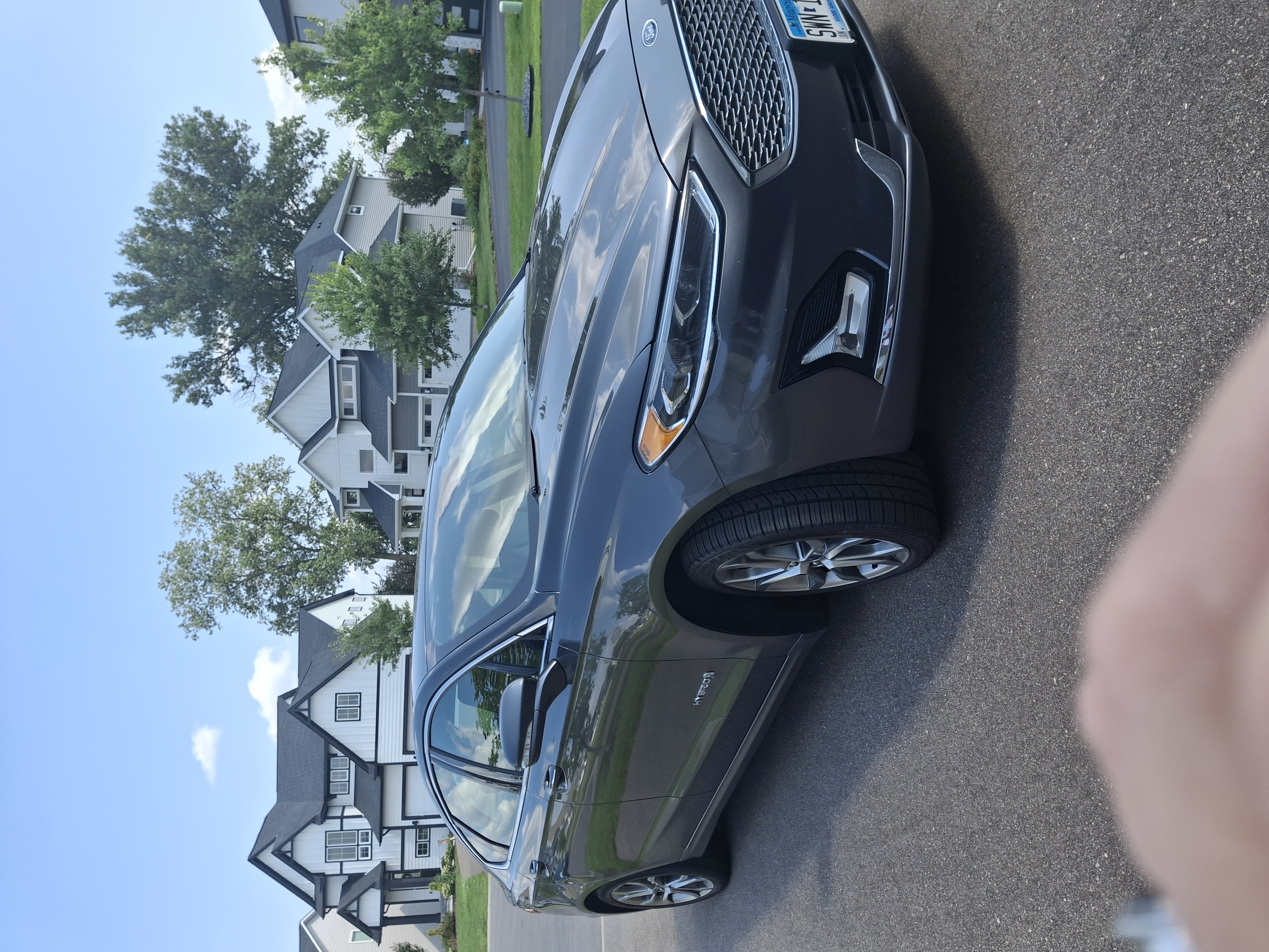 Used 2019 Ford Fusion Titanium FWD image 4
