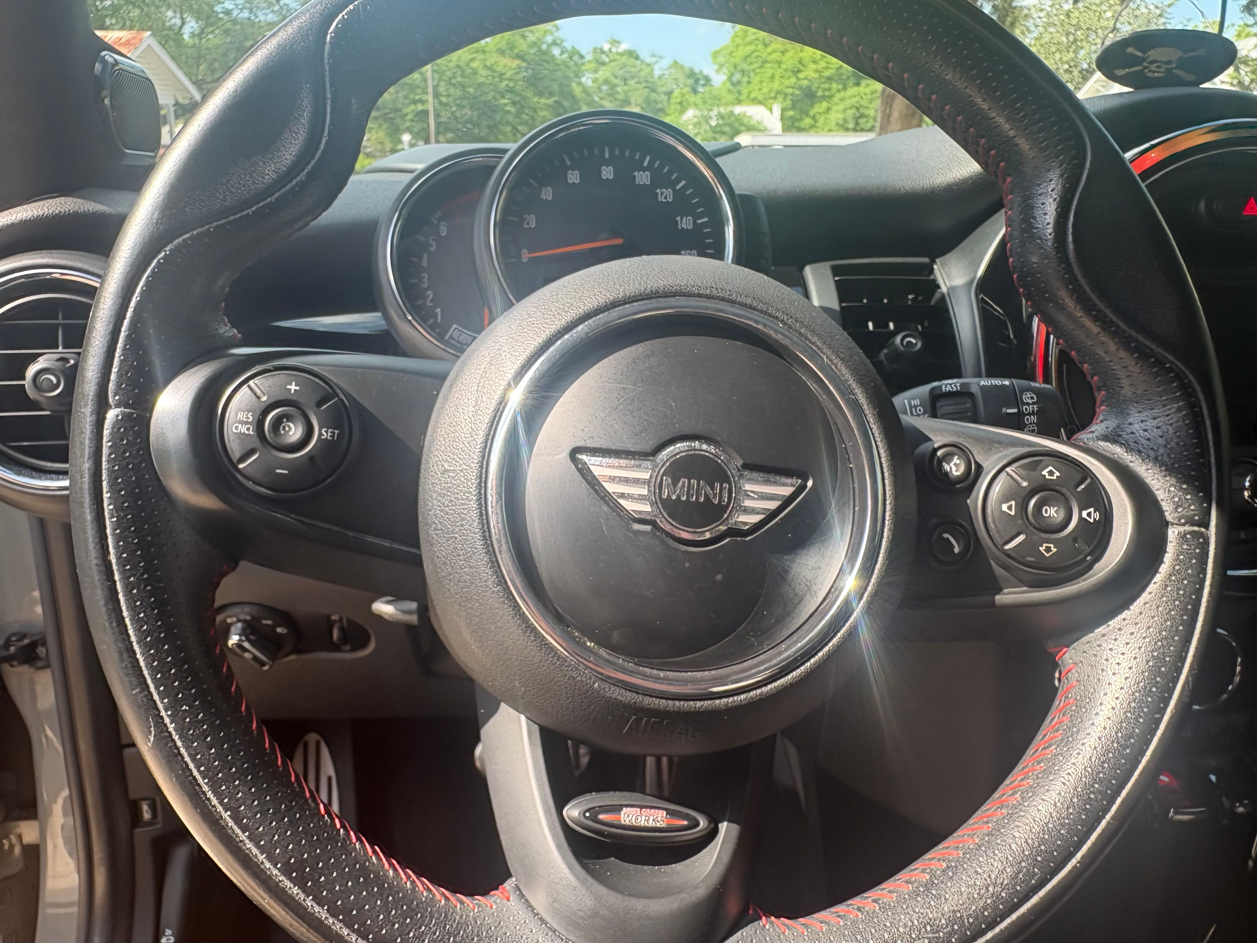 Used 2016 MINI Cooper S FWD image 16
