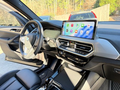 Used 2023 BMW X3 sDrive30i w/ Premium Package image 14