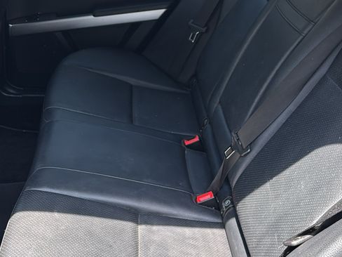 Used 2010 Mercedes-Benz GLK 350 2WD image 6