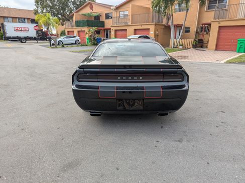 Used 2014 Dodge Challenger R/T Plus image 24