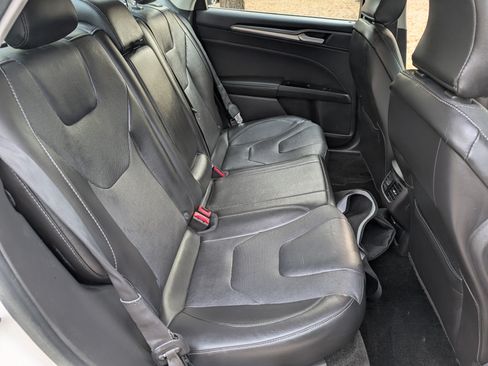 Used 2016 Ford Fusion Titanium image 25