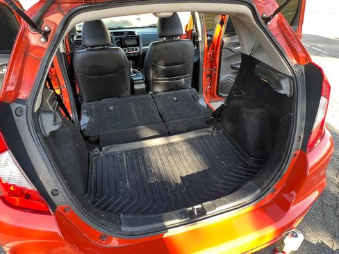 Used 2018 Honda Fit EX-L image 16