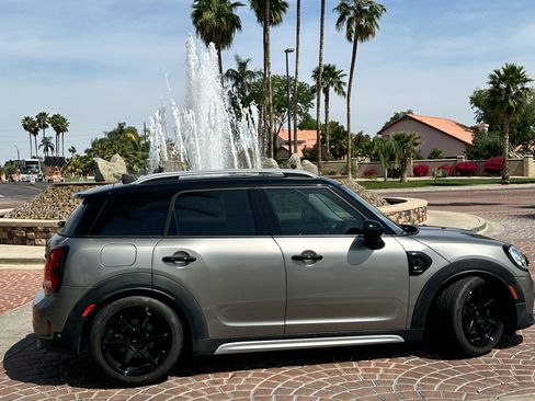 Used 2019 MINI Cooper Countryman S w/ Premium Package image 5