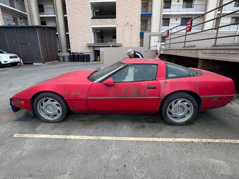 Used 1992 Chevrolet Corvette ZR1 image 14