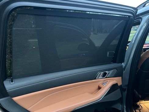 Used 2023 BMW X7 xDrive40i w/ Executive Package image 17