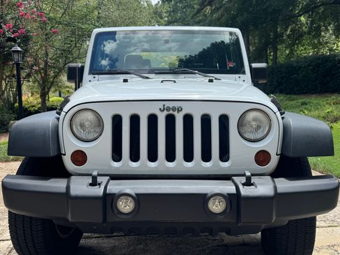 Used 2011 Jeep Wrangler Sport AWD/4WD image 4