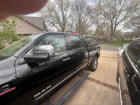 Used 2020 RAM 2500 Limited image 2