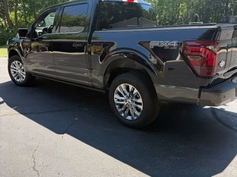 Used 2025 Ford F150 King Ranch w/ FX4 Off-Road Package AWD/4WD image 13