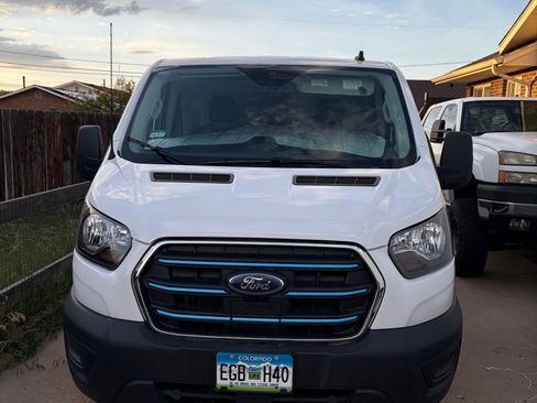 Used 2023 Ford E-Transit Low Roof RWD image 1