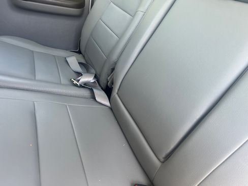 Used 2006 Ford F350 Lariat AWD/4WD image 5