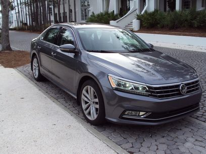 Used 2018 Volkswagen Passat 2.0T SE