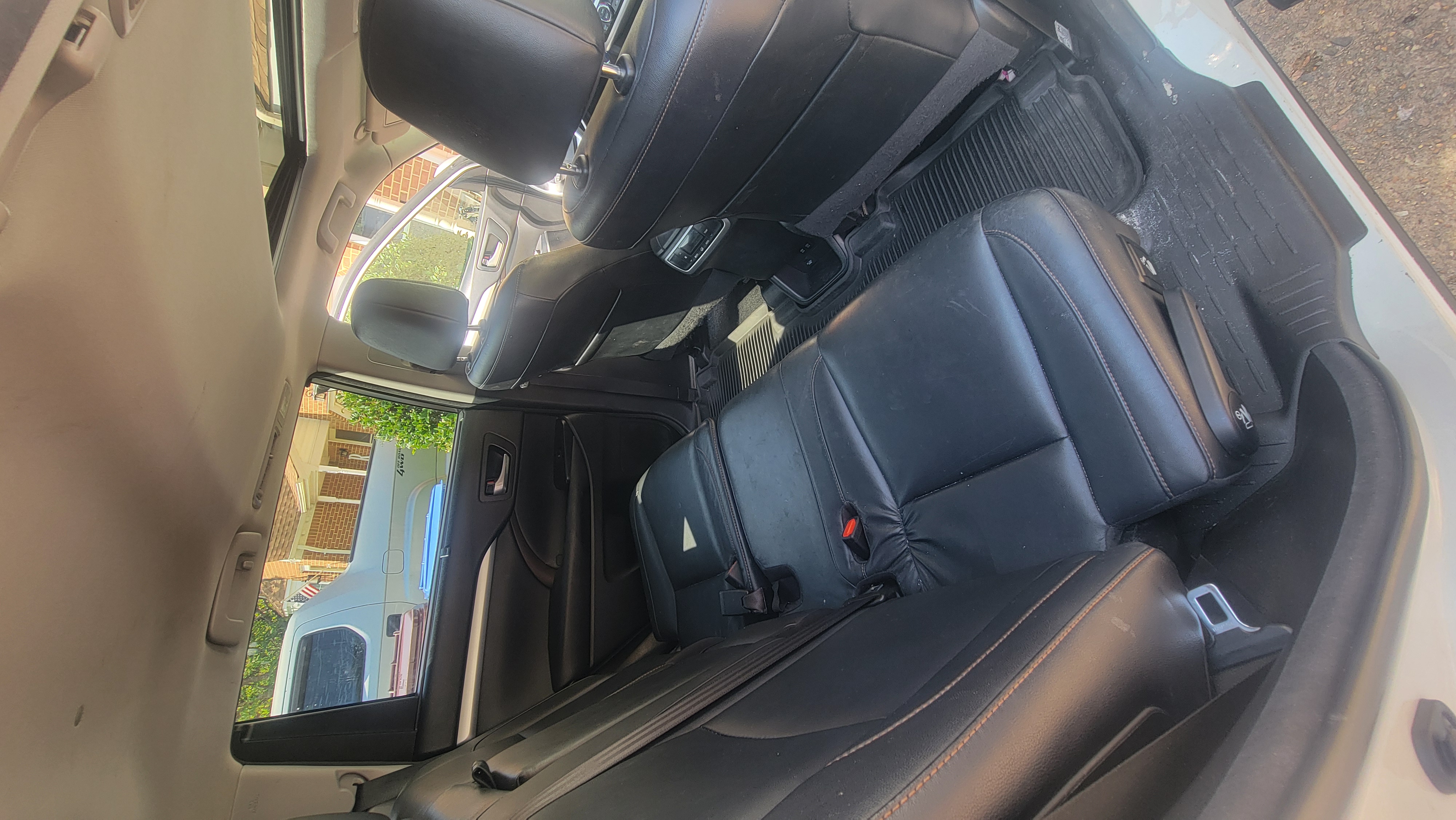 Used 2017 Toyota Highlander XLE AWD/4WD image 8