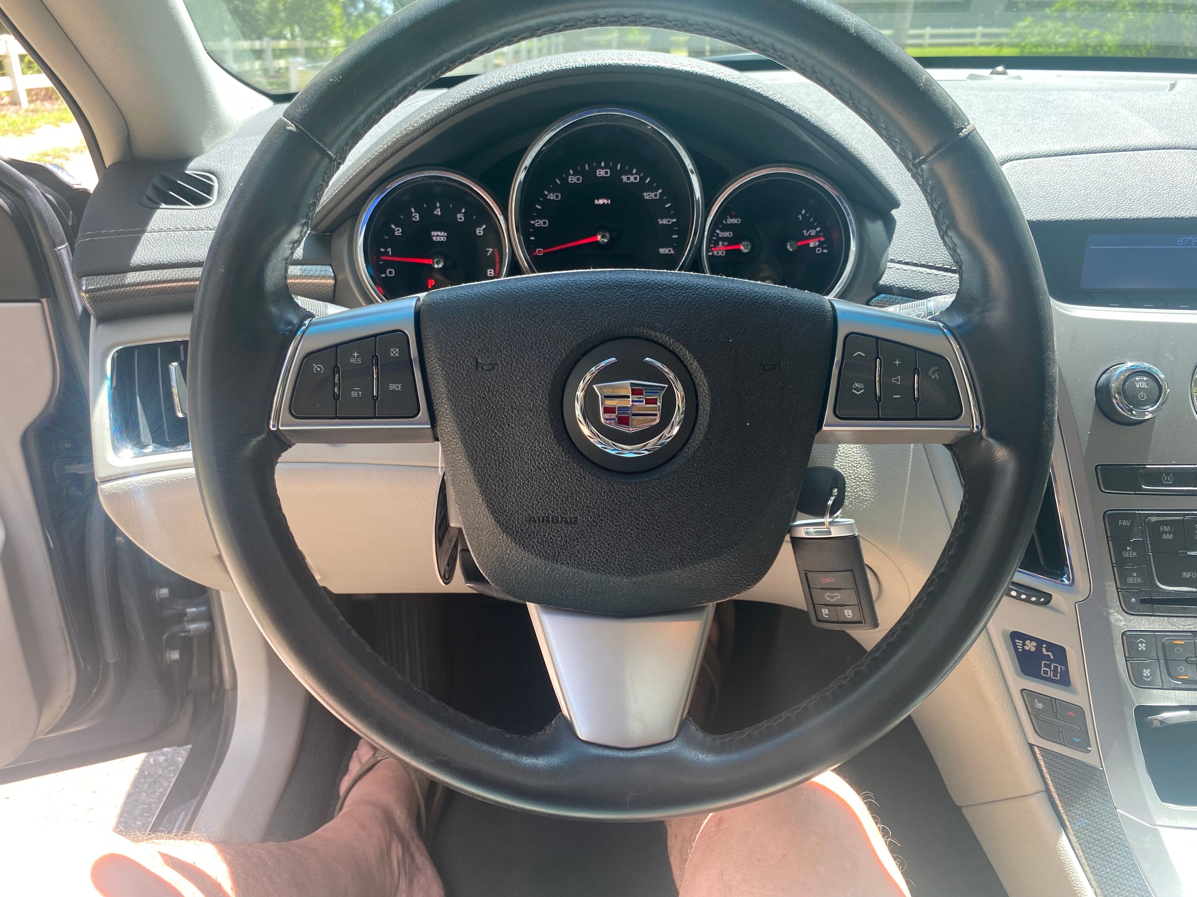 Used 2009 Cadillac CTS 3.6 RWD image 11