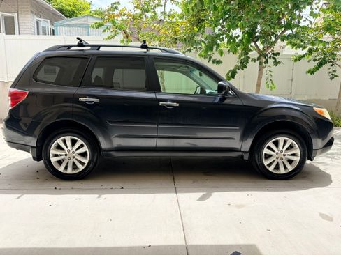 Used 2012 Subaru Forester 2.5X Premium w/ All-Weather Pkg AWD/4WD image 1