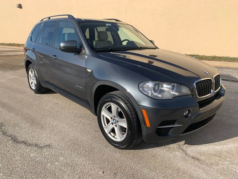 Used 2013 BMW X5 xDrive35i image 5