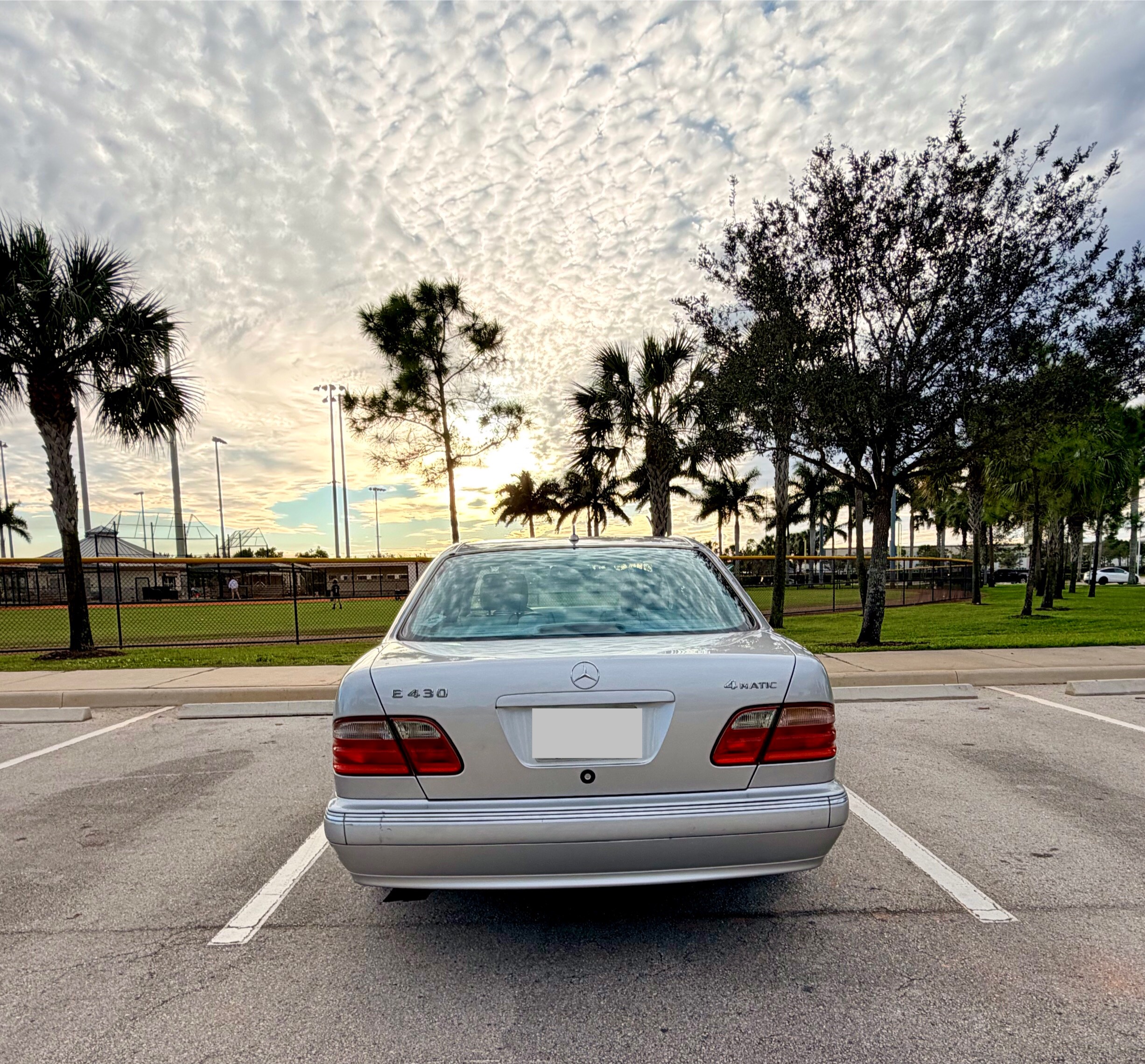 Used 2001 Mercedes-Benz E 430 4MATIC Sedan image 27