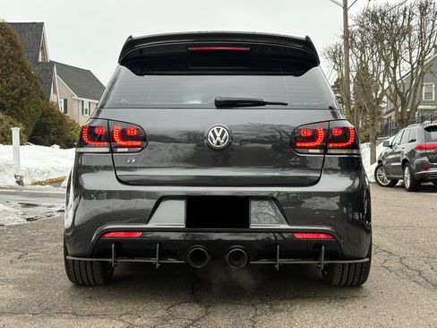 Used 2012 Volkswagen Golf 4-Door image 6