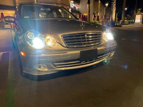 Used 2007 Mercedes-Benz C 280 Sedan image 5