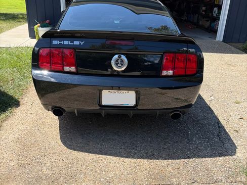 Used 2007 Ford Mustang Shelby GT500 RWD image 5