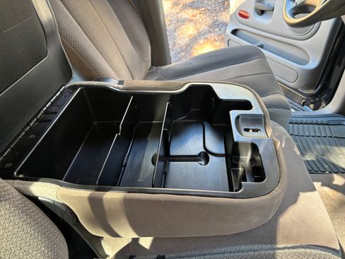 Used 2003 Dodge Ram 1500 Truck SLT image 9