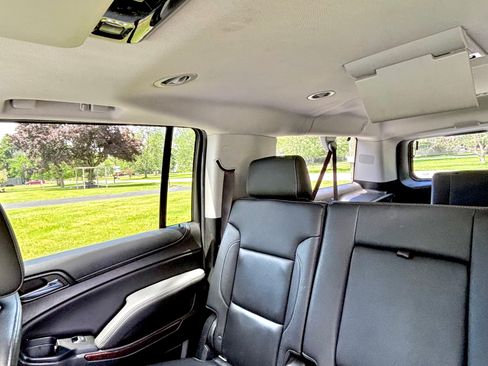 Used 2018 GMC Yukon XL SLT AWD/4WD image 11