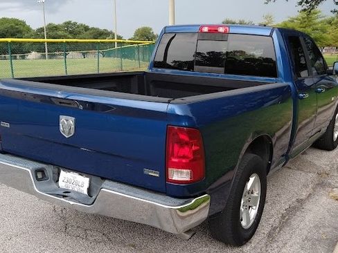 Used 2009 Dodge Ram 1500 Truck SLT image 25