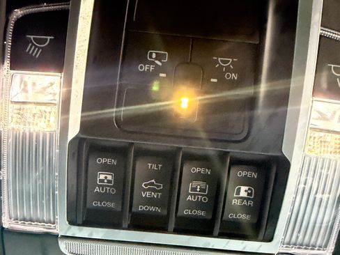 Used 2022 RAM 1500 Big Horn image 17