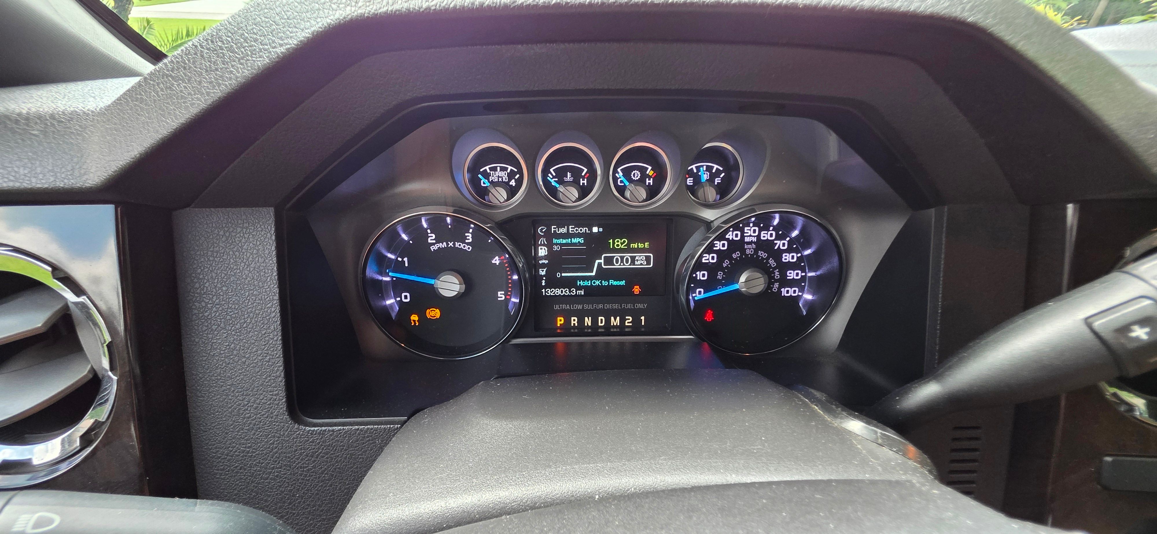 Used 2013 Ford F350 Platinum w/ FX4 Off Road Pkg AWD/4WD image 29