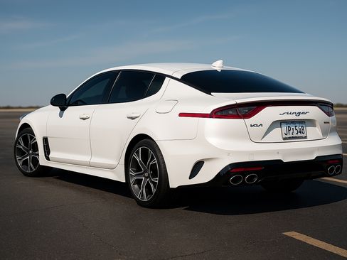 Used 2022 Kia Stinger GT-Line image 5