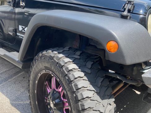 Used 2007 Jeep Wrangler Unlimited X image 14