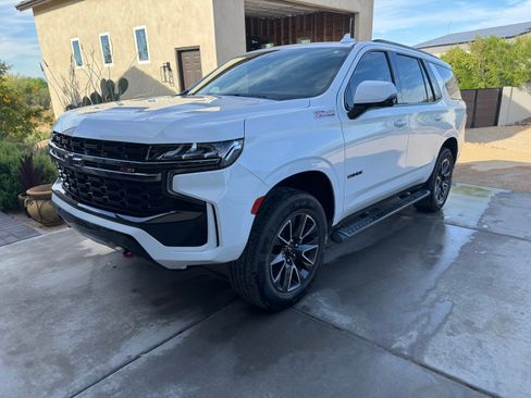 Used 2022 Chevrolet Tahoe Z71 w/ Luxury Package image 1