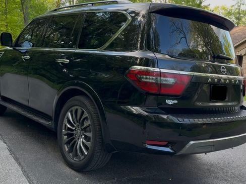 Used 2021 Nissan Armada Platinum w/ Captain's Chairs Package AWD/4WD image 5