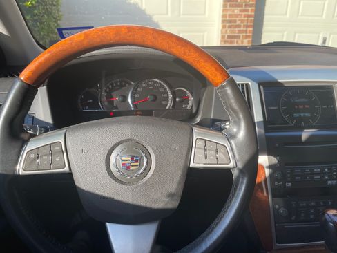 Used 2011 Cadillac STS RWD image 15