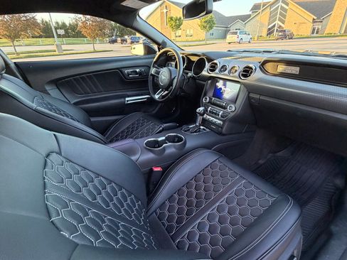 Used 2016 Ford Mustang Premium w/ Ecoboost Performance Package RWD image 10