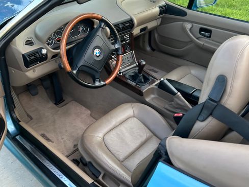 Used 1996 BMW Z3 1.9 RWD image 17
