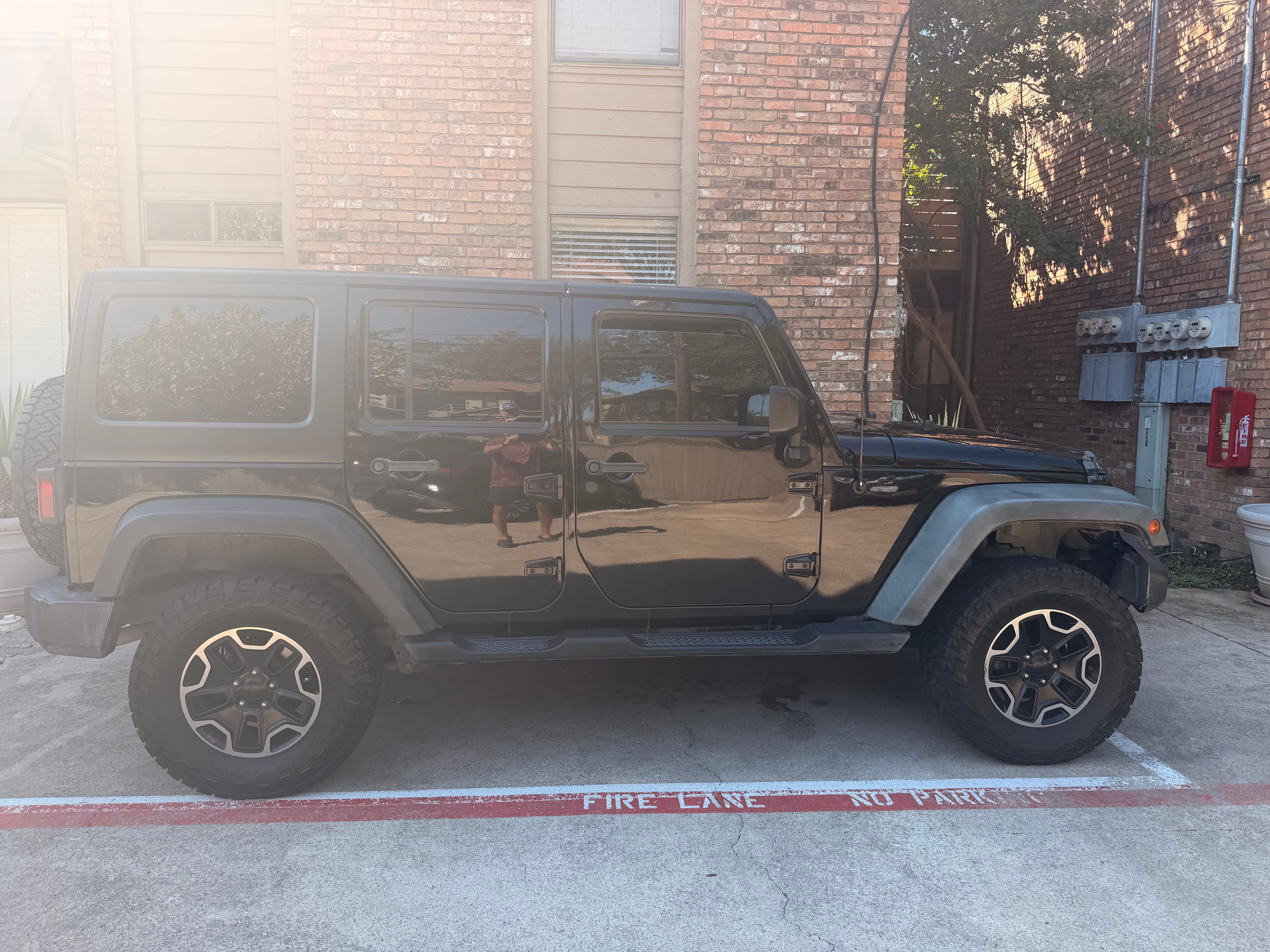 Used 2017 Jeep Wrangler Unlimited Sport w/ Quick Order Package 24S AWD/4WD image 12